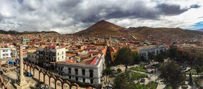 Panoramic view of the Bolivian town of Potosí. In the background, Cerro Rico, considered to be the richest silver vein in the Empire, and probably in the world.